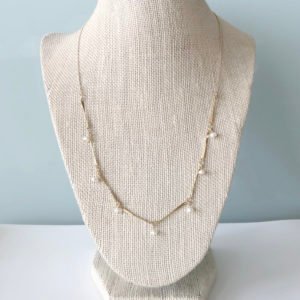 Delicate Pearl Twist Necklace